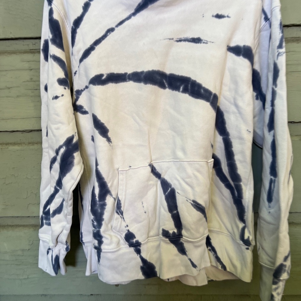 Les Tien Tie-Dye Hoodie with Front Pocket
